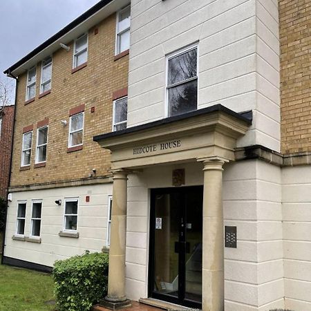 Ferienwohnung Stunning Studio Flat - Free Parking - 3 Min From Sutton Station Exterior foto